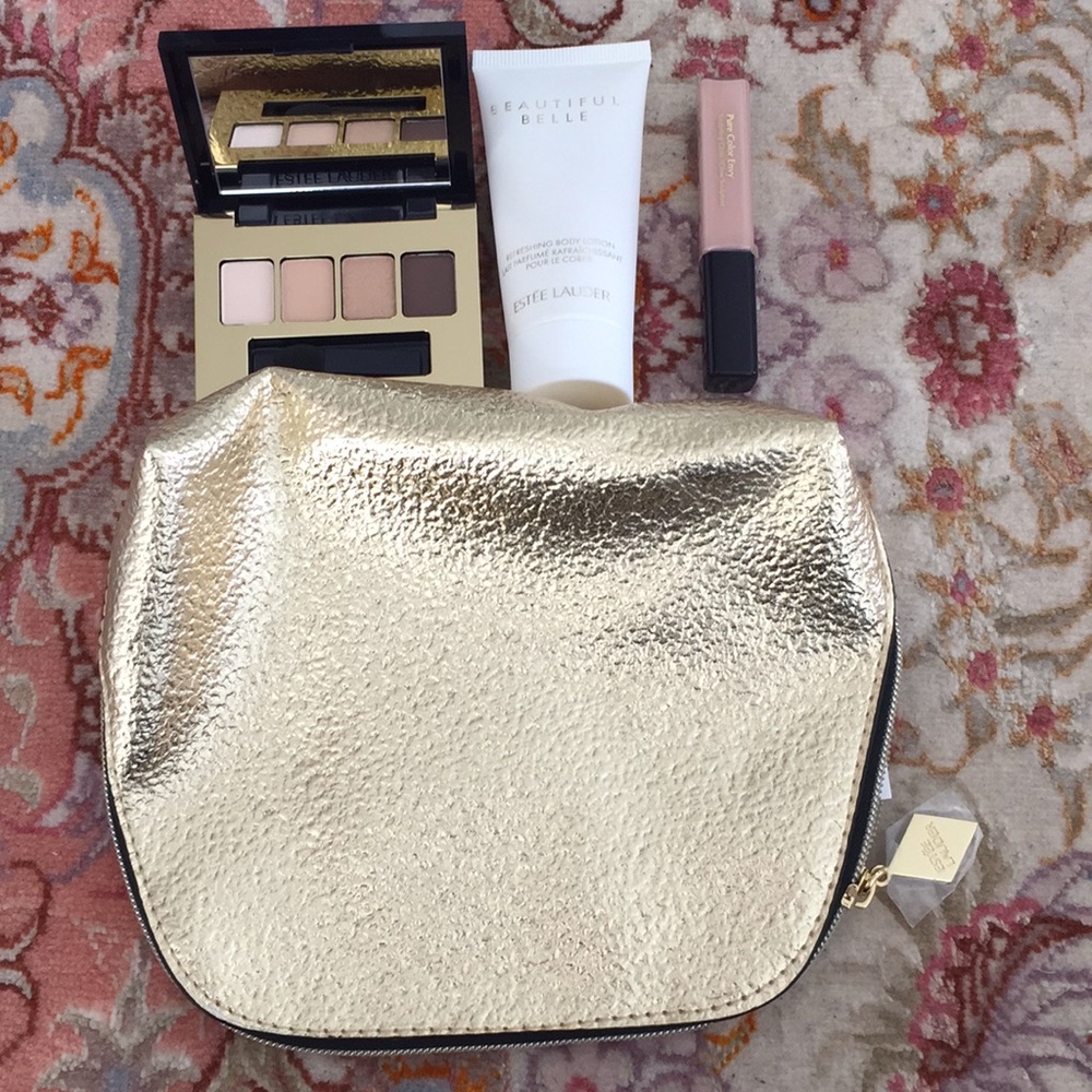 Estee Lauder 4 piece gift set.